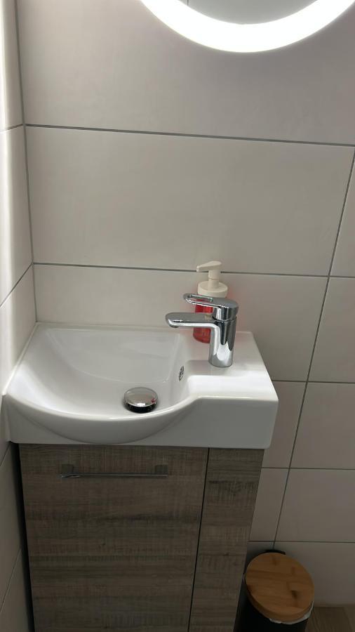 Studio T A 5Mn Euro Airport Avec Terrasse Saint-Louis  Dış mekan fotoğraf